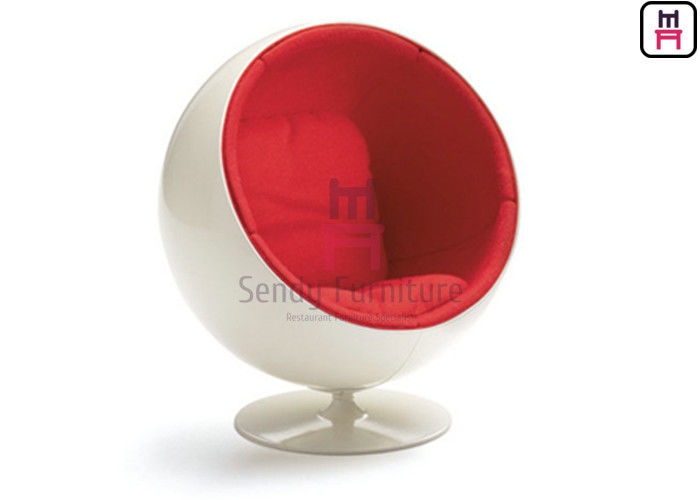 Red Color Fiberglass Egg Chair , FD-1409 Eero Aarnio Globe Chair 42'' 39'' 48''